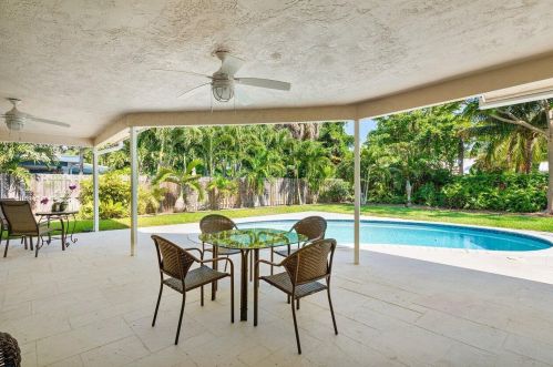 960 20 St, Boca Raton FL 33486-6832 exterior