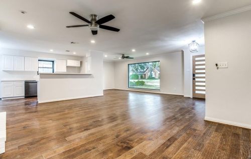 2647 Beechmont Dr, Dallas TX 75228-4224 exterior