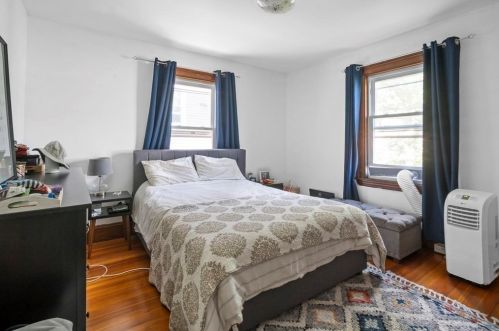 68 Linden St, Brookline MA 02445-7841 exterior