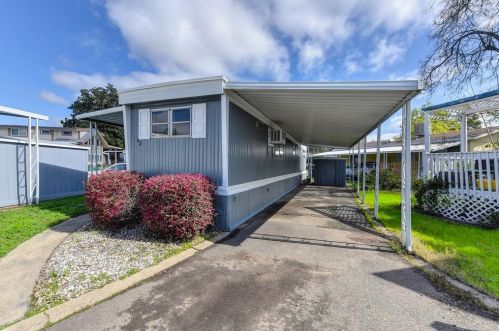 43 Birch Ln, Folsom, CA 95630-1727