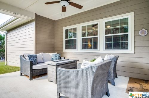 1133 Overbrook Ln, Spring Branch TX 78070-5363 exterior