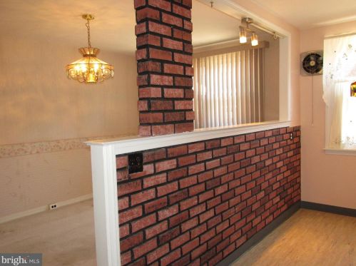 241 Benner St, Philadelphia PA 19149-3435 exterior