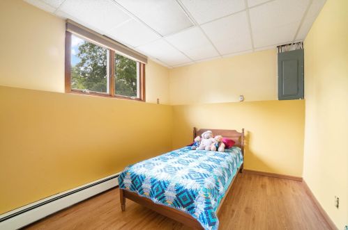 5154 Eagle Lk Rd, Duluth MN 55803-1114 exterior