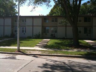 9076-E 95th St, Milwaukee WI  53226-4442 exterior