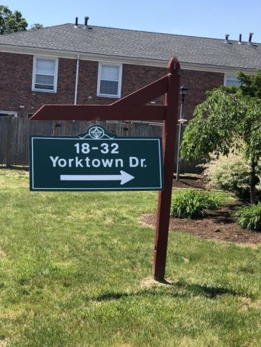 32 Yorktown Dr, Springfield, MA 01108-3134