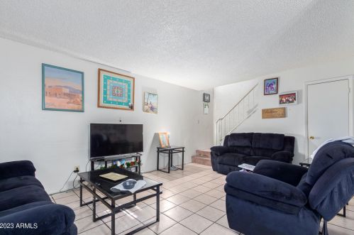 5040 40th Ave, Phoenix AZ  85019-2875 exterior