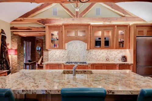 5808 Beacon Dr, Austin TX 78734-1416 exterior