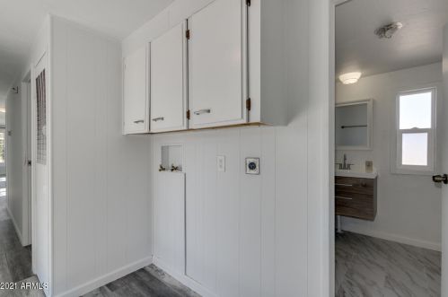 18439 2nd St, Phoenix AZ 85022-1008 exterior