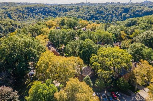 604 Olympia Rd, Pittsburgh PA  15211-1312 exterior