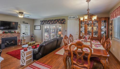 914 Alameda St, Manteca CA  95336-4036 exterior