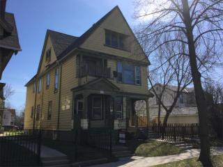 2318 1st St, Milwaukee WI  53212-1401 exterior