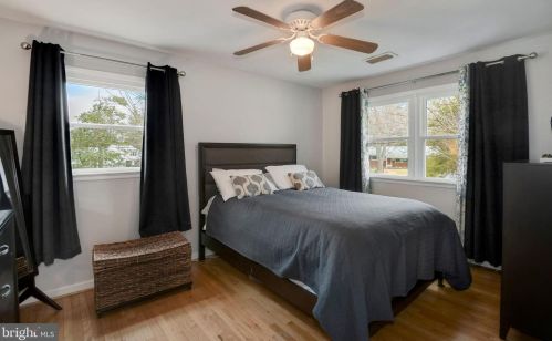 8901 Vly Frg Dr, Alexandria VA exterior