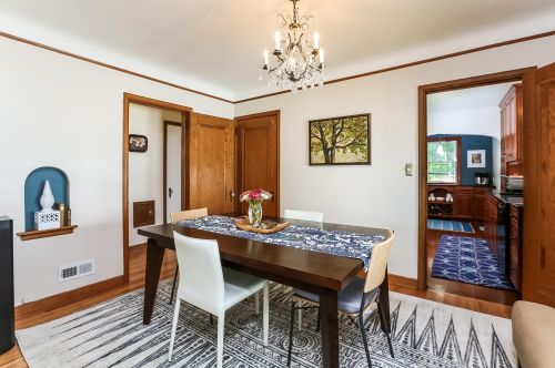 1360 Hartford Ave, Saint Paul MN 55116-1648 exterior