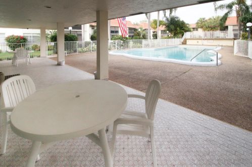 1174 13th St, Boca Raton FL  33486-5406 exterior