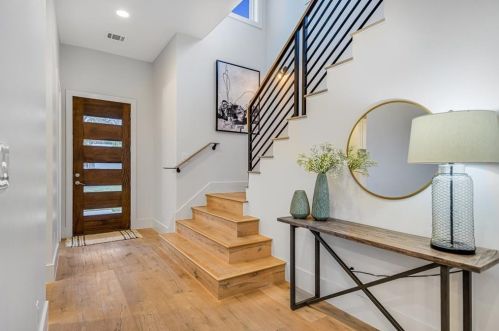 4105 Burnet Rd, Austin TX exterior