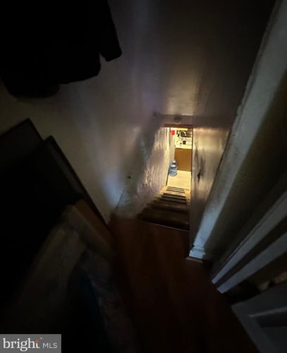 6528 17 St, Philadelphia PA 19126-3514 exterior