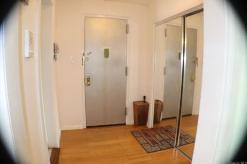 530 159th St, Bronx NY  10451-4635 exterior