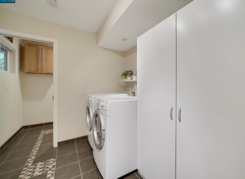 1014 San Miguel Rd, Concord CA 94518-2054 exterior