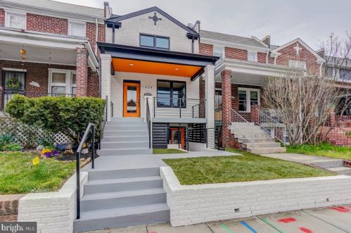 1624 D St, Washington DC  20003-2440 exterior