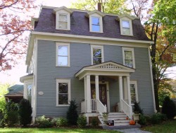11 Chester St, Newton, MA 02461-1415