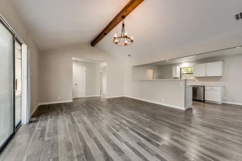 2634 Cypress Ave, Dallas TX  75227-8024 exterior