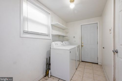 333 Jackson St, Philadelphia PA 19148-3308 exterior