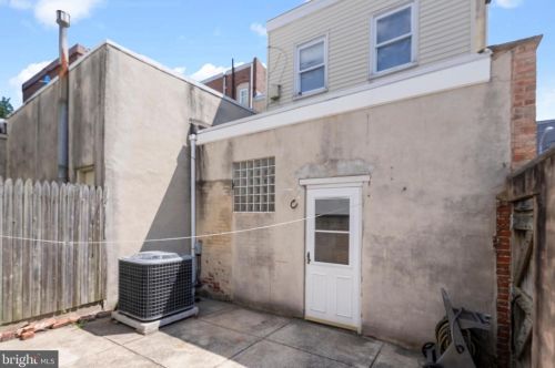 1712 2nd St, Philadelphia PA 19148-1334 exterior