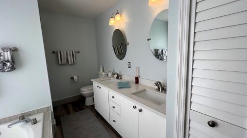 1911 Gaskins Cir, Fort Pierce FL  34952-6640 exterior