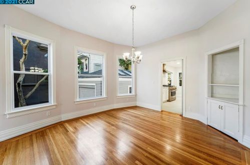 2584 Martin Luther King Jr Way, Berkeley CA 94704-2618 exterior