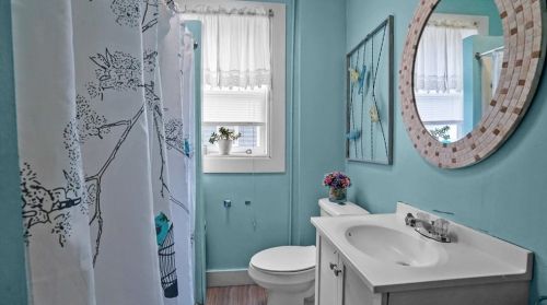 225 Wadsworth St, Providence RI 02909-2316 exterior