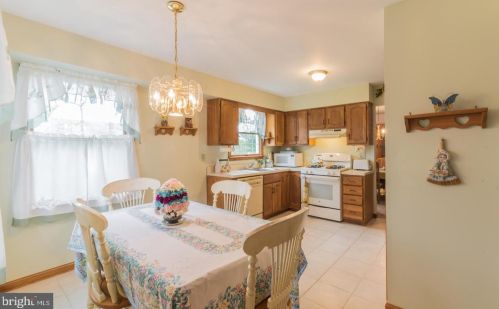 26 Shadow Stone Dr, Blenheim NJ 08012-5238 exterior