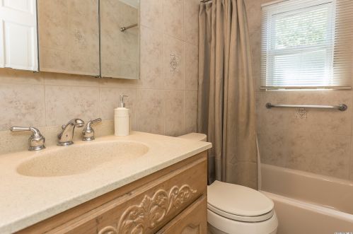 30 Emerson Pl, Valley Stream NY 11580-4101 exterior