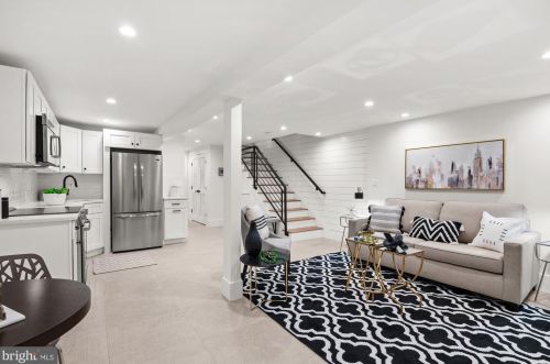 16 Adams St, Washington DC  20001-1026 exterior