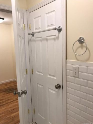 2025 Daly Ave, Bronx NY 10460-2834 exterior