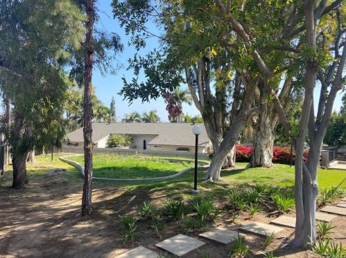 2922 Persimmon Pl, Fullerton CA 92835-2218 exterior