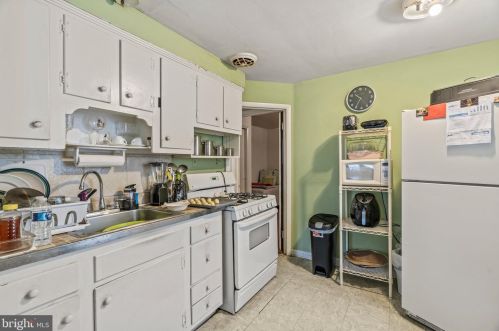 6840 Large St, Philadelphia PA 19149-2109 exterior