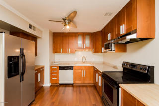 4729 10th St, Phoenix AZ  85014-3602 exterior