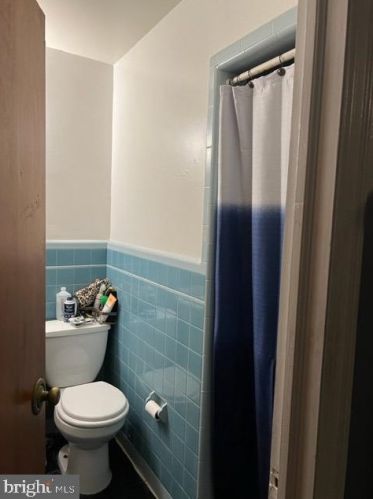 949 Gorgas Ln, Philadelphia PA 19150-3508 exterior