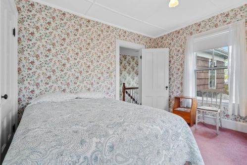 36 Morning St, Portland ME 04101-4429 exterior