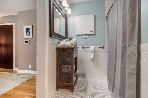 2804 Bronson Blvd, Kalamazoo MI  49008-2360 exterior