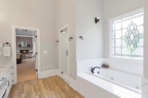 1233 Austin Gln Dr, Atlanta GA 30338-3233 exterior