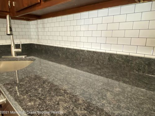 1503 Silver Ct, Trenton NJ  08690-3527 exterior