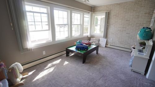 16 Sunrise Ter, Springfield MA 01119-2539 exterior