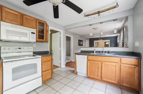 5117 Colorado St, Duluth MN 55804-1611 exterior