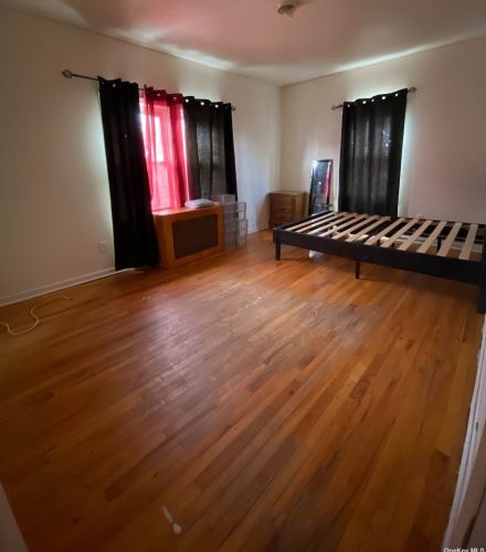 15 Greendale Ave, Mount Vernon NY 10553-1514 exterior