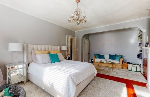 903 Beacon St, Boston MA exterior