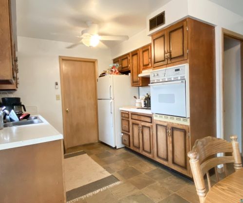 140 Buffalo St, Duluth MN 55811-2337 exterior