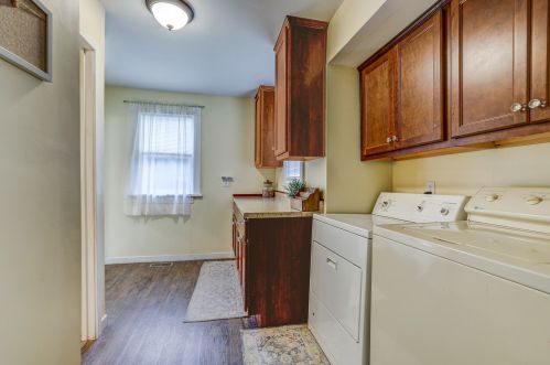 945 County St, Waukegan IL 60085-4001 exterior