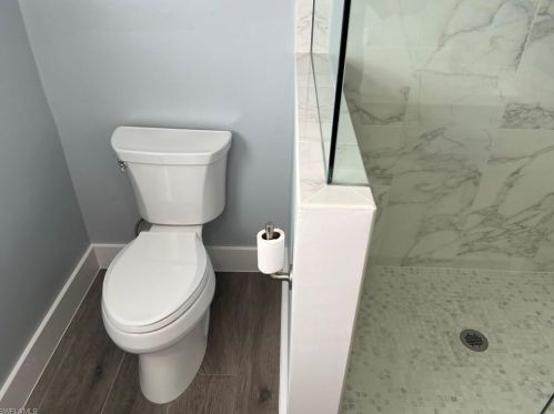 1160 Michigan Ave, Naples FL 34103-3873 exterior