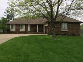 723 Riverside Dr, Linden, MI 48451-8957